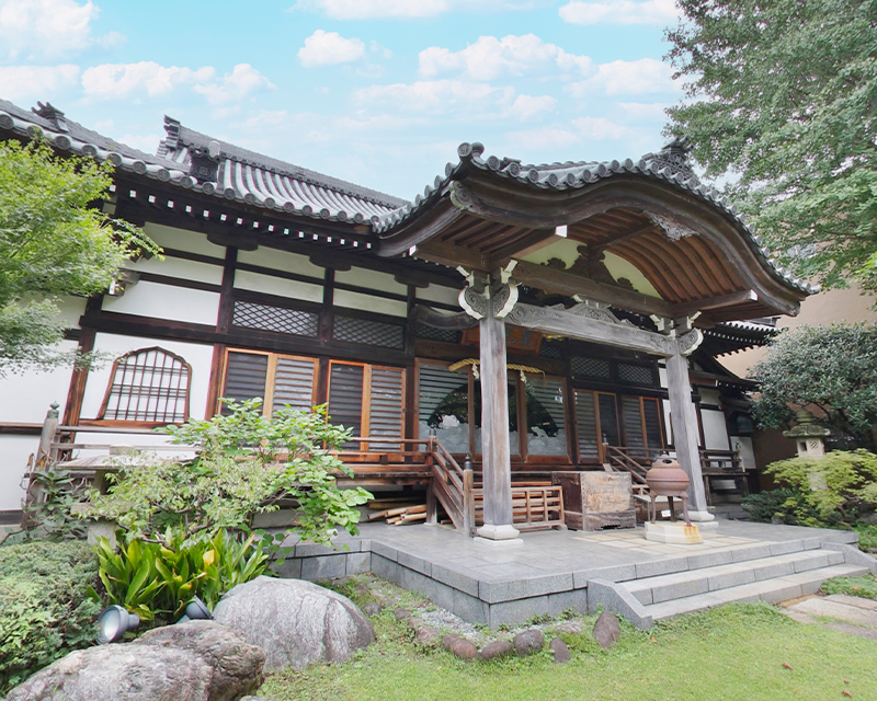 東京･所沢で葬儀・葬式・家族葬をお探しなら家族葬の長坂式典センター 蓮華寺斎場の内装画像